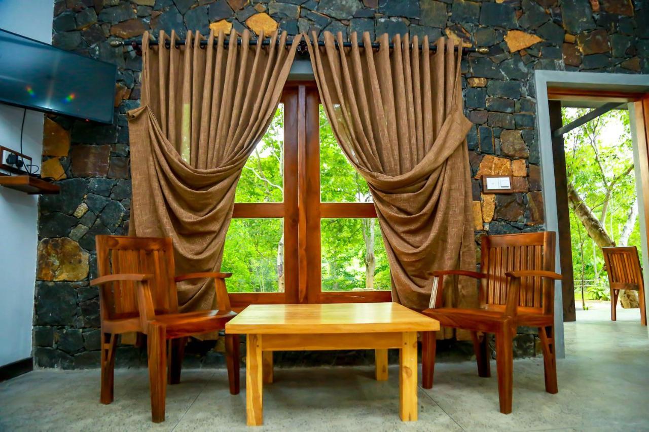 Doola River Edge Udawalawe Ngoại thất bức ảnh