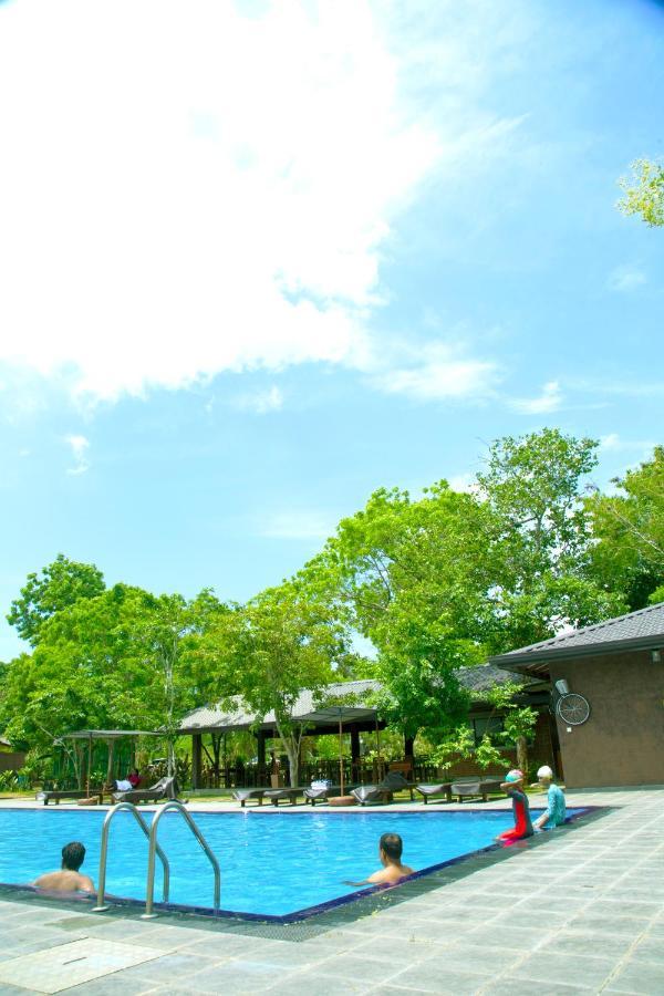 Doola River Edge Udawalawe Ngoại thất bức ảnh