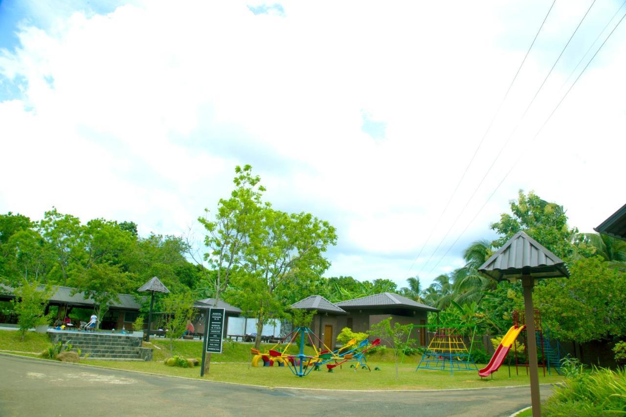 Doola River Edge Udawalawe Ngoại thất bức ảnh